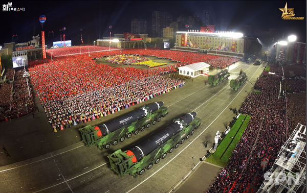 [포토뉴스] 북한, '조선인민혁명군(항일빨치산) 창건 90돌' 특별화보 발간