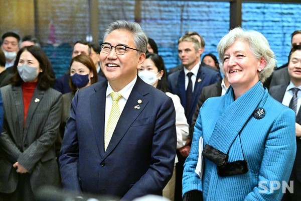 박진 외교장관이 한-카지노사이트추천 수교 60주년 기념 리셉션에 참석한 모습(사진=외교부)