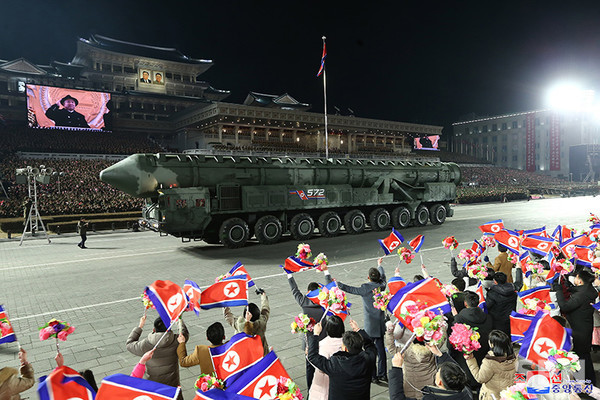 2023년 2월 8일 북한 김일성에볼루션 바카라 무료서 진행된 조선인민군 창건 75주년 기념 열병식 모습(사진=조선의 오늘)