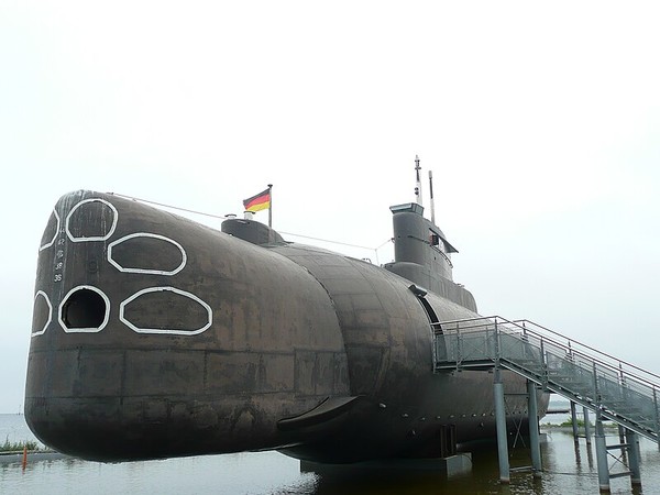[잠수함 리얼리티](13) 실험용 잠수함(Experimental Submarine)