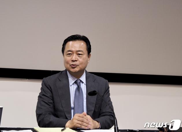 조현동 주미슬롯 무료 사이트가 24일(현지시간) 워싱턴DC에 있는 한국문화원에서 특파원 간담회를 하고 있다.  사진은 워싱턴 특파원단 제공.ⓒ News1 김현 특파원