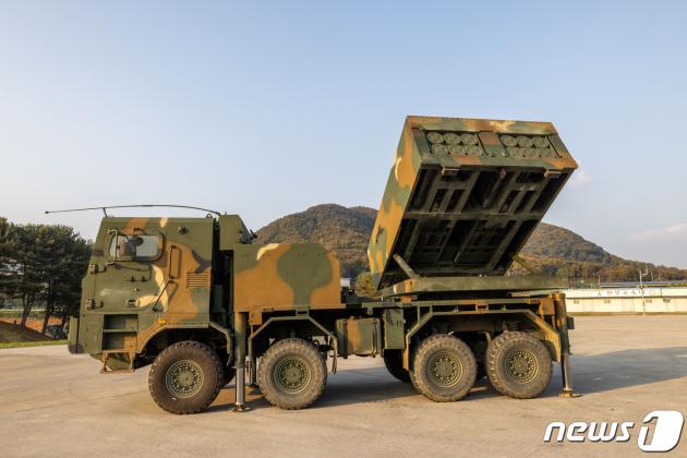 슬롯 꽁 머니 다연장 로켓(MLRS) K-239 '천무'. (합참 제공) 2023.10.27/뉴스1