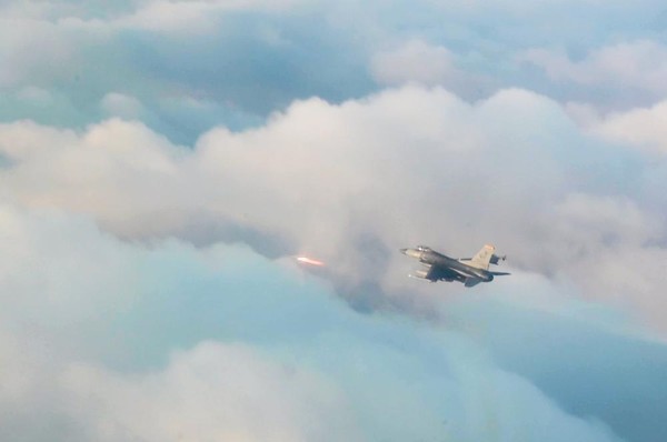 주한 미공군 제8전투비행단 F-16 올림푸스 슬롯사이트(사진=미 공군)