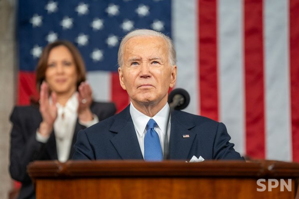 조 바이든 미국 대통령이 7일(현지시간) 워싱턴 DC 연방 하원 회의장에서 국정연설을 하고 있다.(사진=백악관)