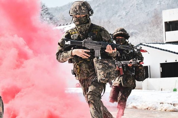 육군 제25보병사단은 육군과학화전투훈련단에서 미 해병대가 최초로 참가한 가운데는 한미 연합 KCTC 훈련을 실시하고 있다.(사진=육군 제공)