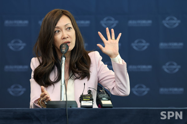 미국 CIA 출신의 수미 슬롯 무료 사이트 미국 외교협회(CRF) 선임연구원(사진=제주포럼)