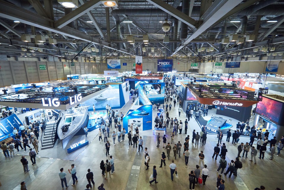 슬롯 머신 일러스트(MADEX) 2023 전시회장(MADEX 홈페이지)