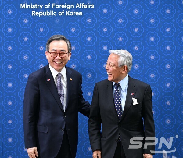 조태열 장관, 우리카지노추천 대표단 접견 모습(사진=외교부)