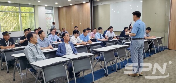 가상 바카라 정기모임 및 세미나 모습(사진=가상 바카라)