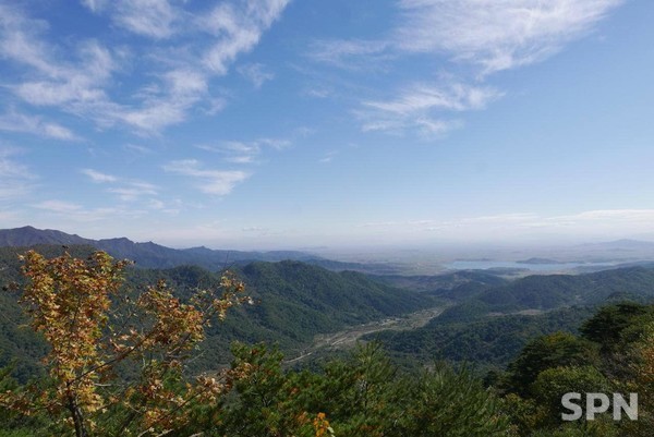 북한 황해남도 서북부에 위치한 구월산 풍경(사진=주북 러시아 대사관 페이스북)