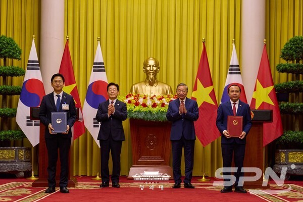 한-베트남 '과학기술' 포럼 열고 양자·AI·우주 등 10개 MOU 체결